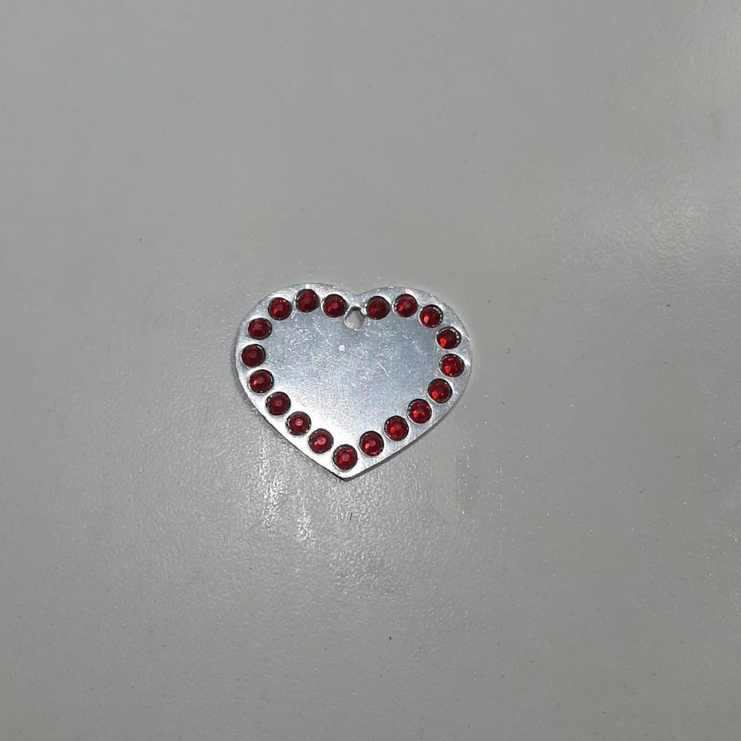 medalla-corazon-plata-strass-rojo